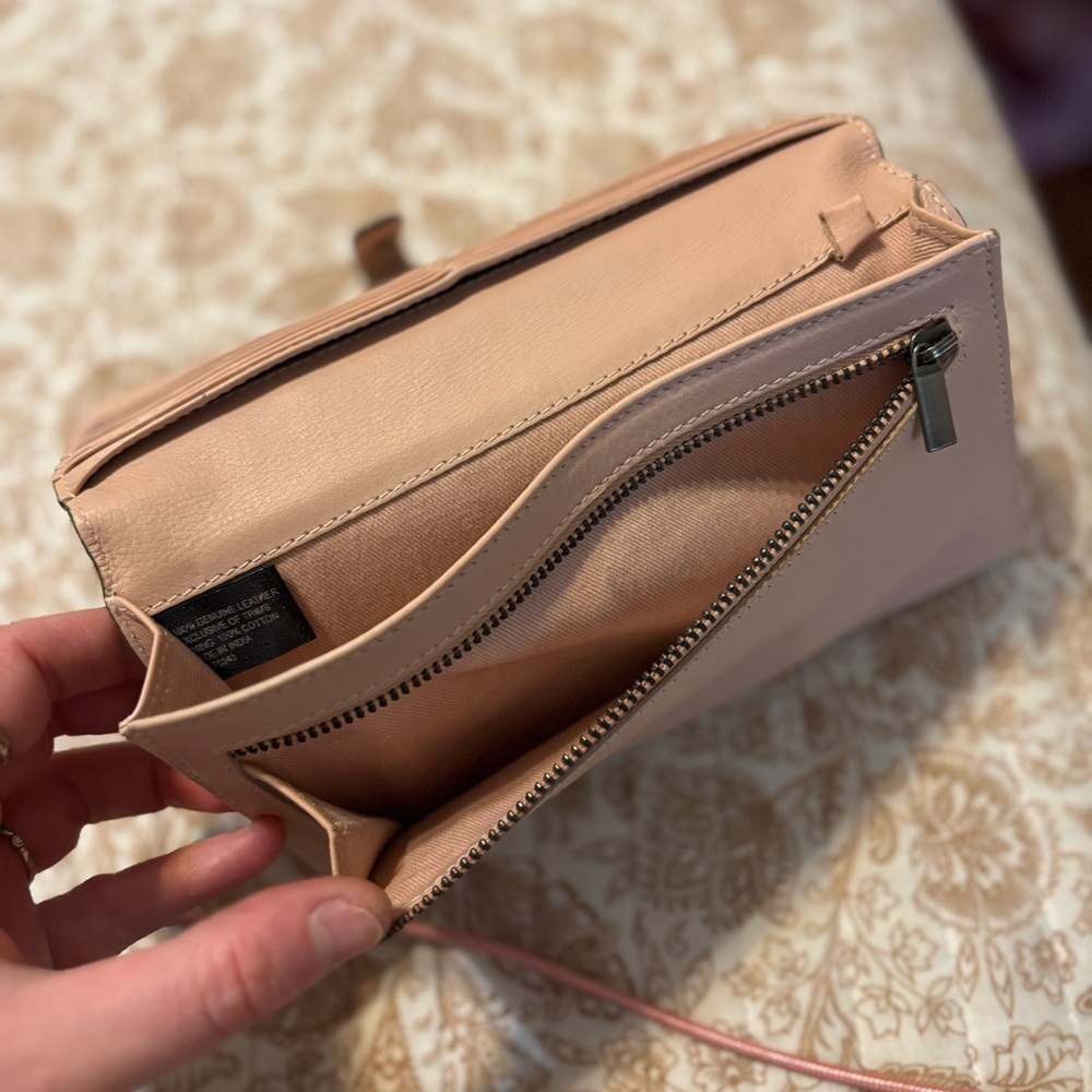 Genuine Leather Pale Pink Women's Wallet/Clutch - Picture 6 of 13